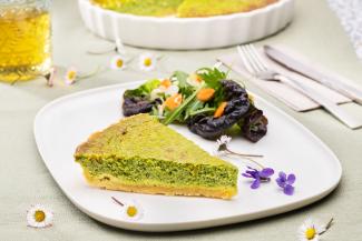 Grasgrüne Bärlauch-Spinat-Quiche