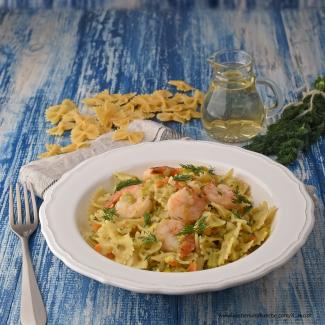 Farfalle con gamberetti