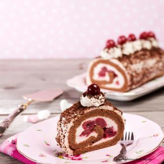 Schwarzwälder-Kirsch-Roulade