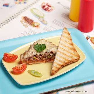 Toast mit Faschiertem 