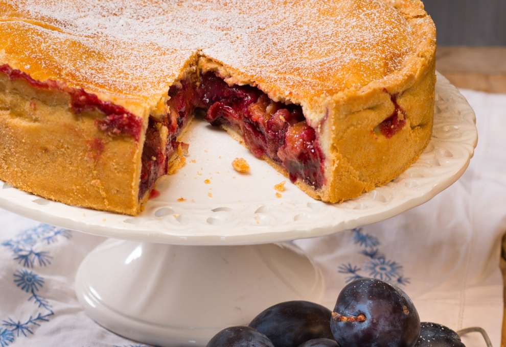 Gedeckter Zwetschkenkuchen