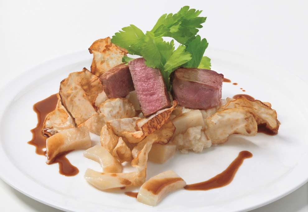 Schweinsmedaillons mit Sellerietrilogie