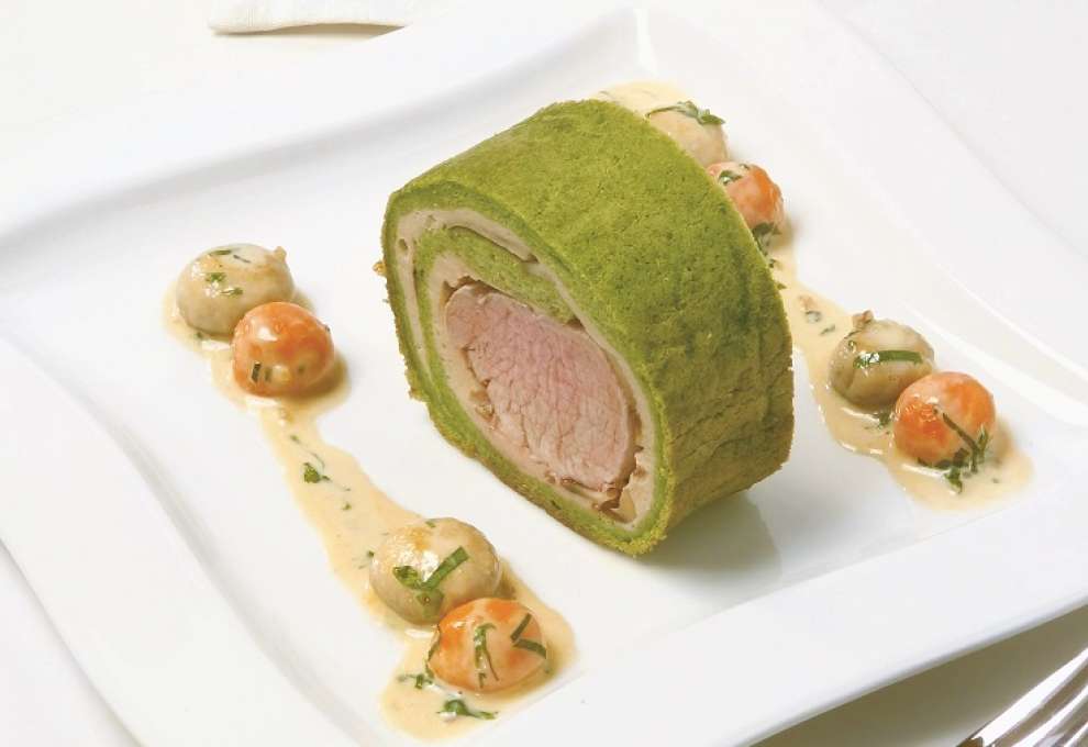 Schweinsfilet im Spinatbiskuit 