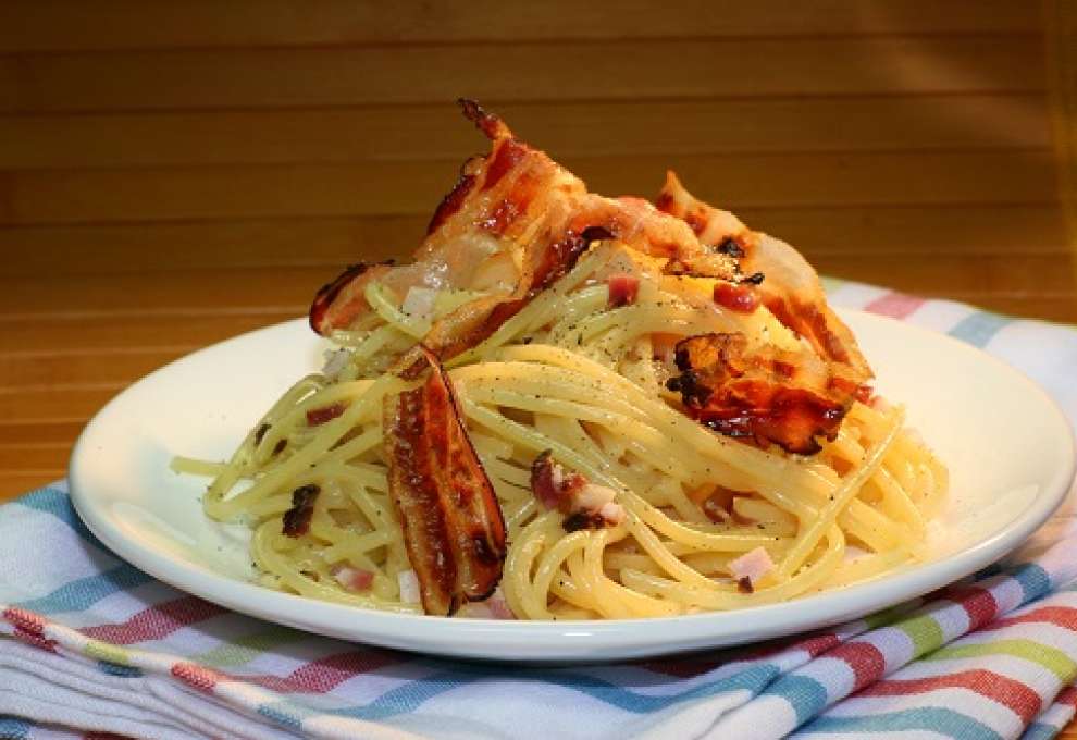 Bild zu: Einfache Spaghetti alla carbonara 