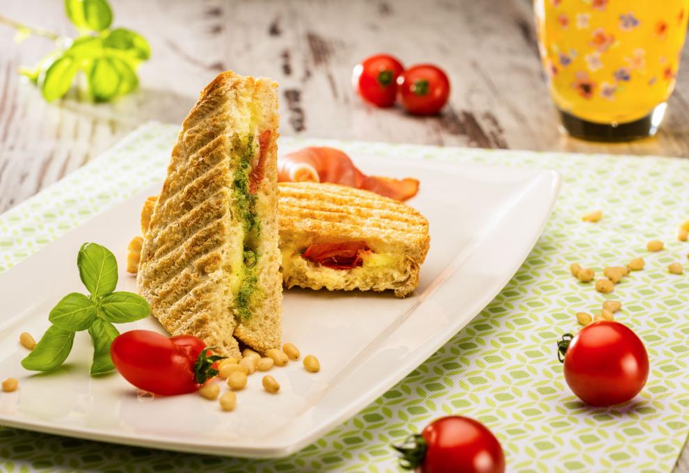 Toast Caprese