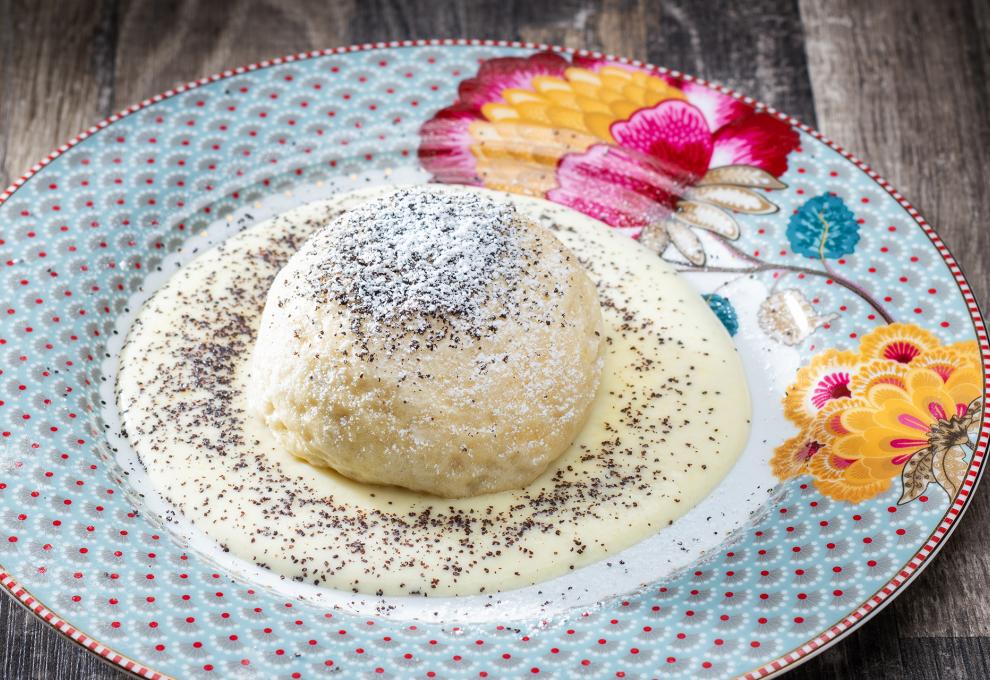 Germknödel mit Vanillesauce