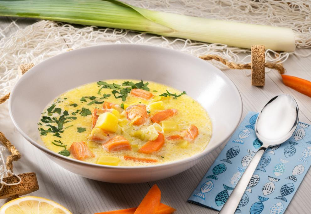 Fischsuppe mit Lachsforelle und Erdäpfeln