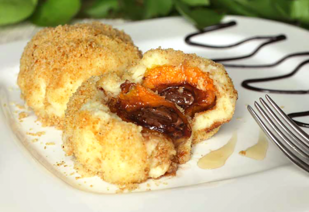 Marillenknödel mit Nougatfülle und Marzipan | Foto: A. Sheldunov