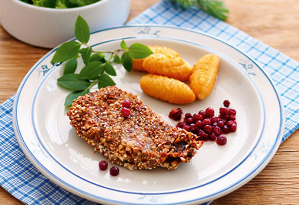 Rehschnitzel in Mandelkruste mit Fruchtsauce | Foto: A. Jungwirth