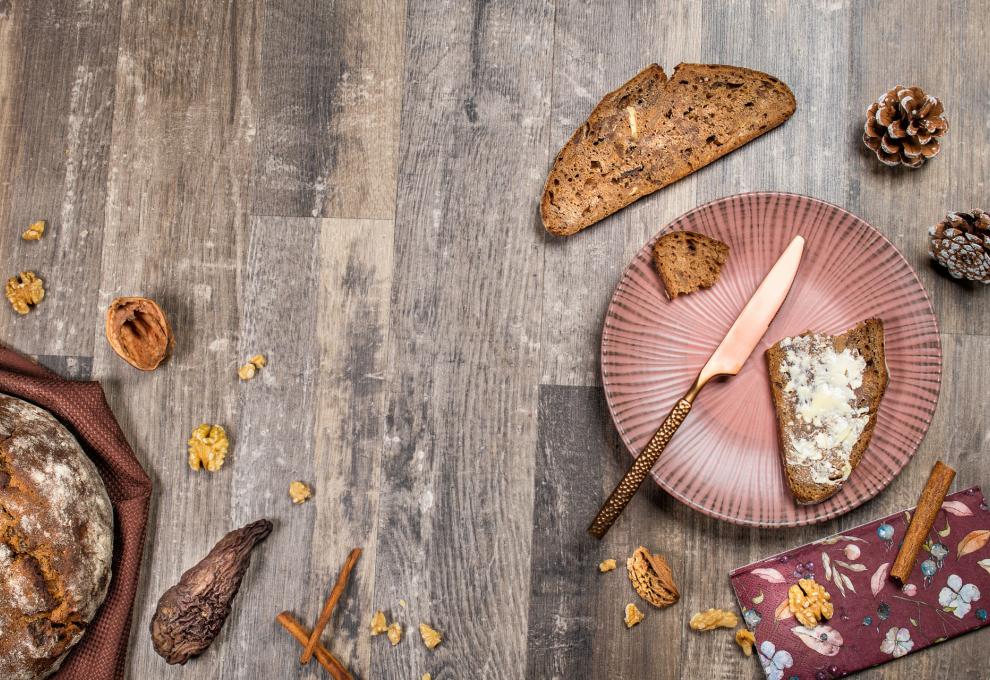 Kletzenbrot mit Roggen- und Weizenmehl