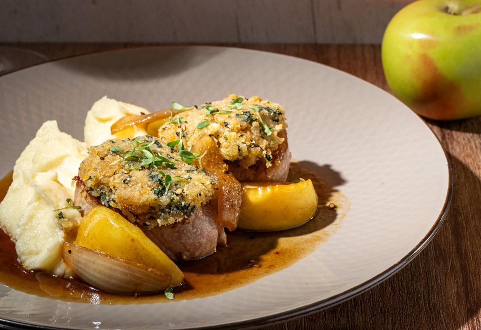 Schweinsmedaillons mit Bärlauchkruste