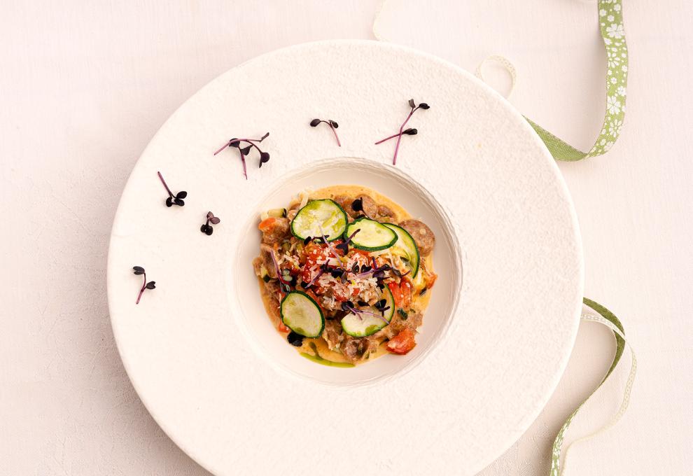 Orecchiette mit Zucchini-Paradeiser-Sauce