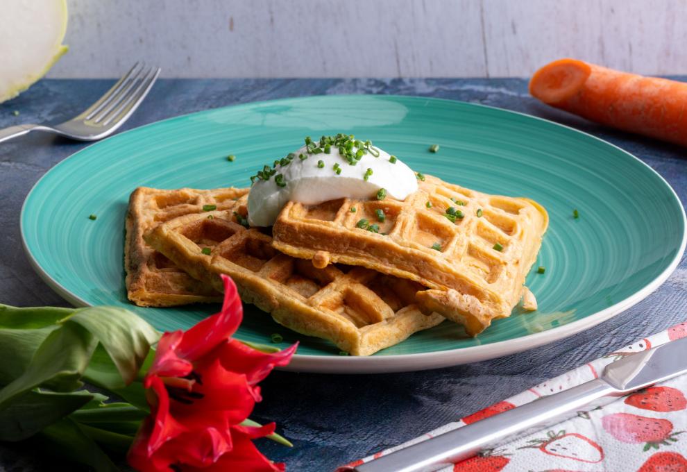 Gemüsewaffeln mit Joghurtdip