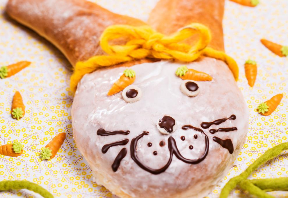Osterhase aus Germteig