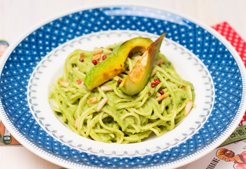 Spaghetti mit Avocados