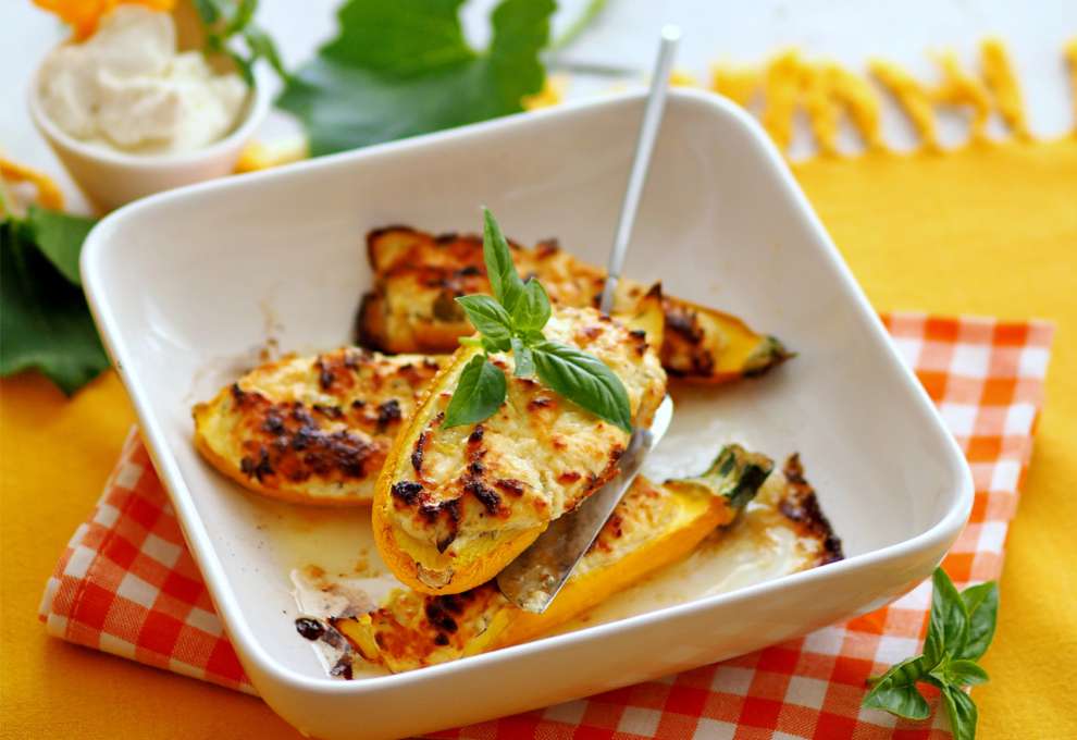 Gefüllte gelbe Zucchini » herzhafte Gerichte &amp; Speisen