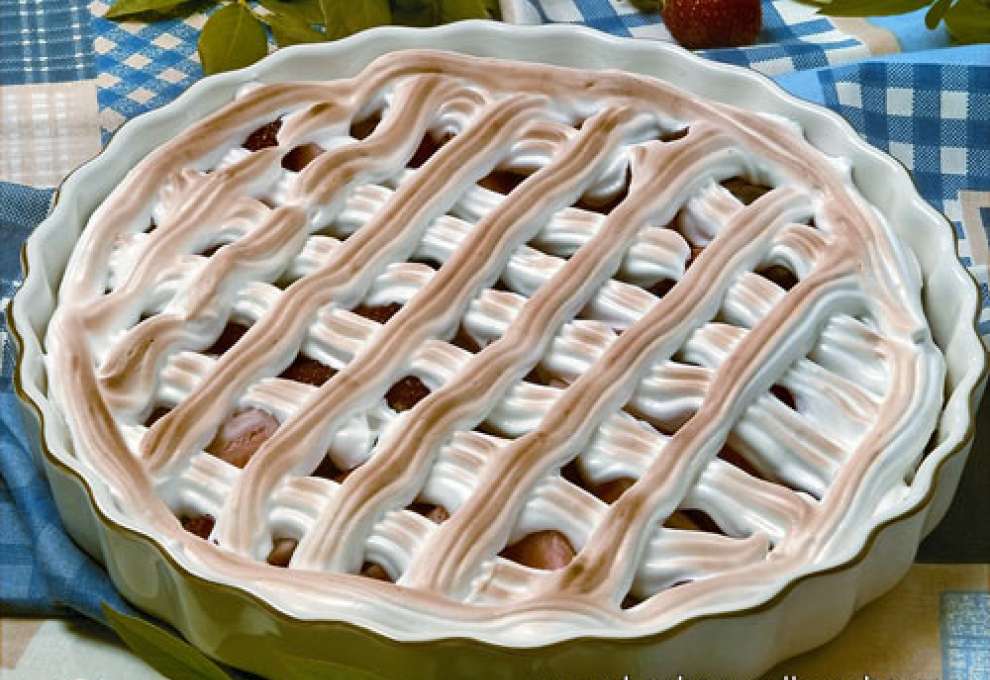 Überbackene Haferflocken mit frischen Beeren