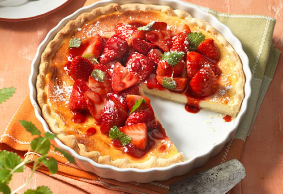 Ricotta-Tarte mit frischen Erdbeeren