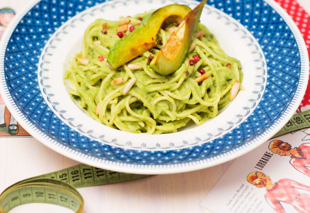 Spaghetti mit Avocados