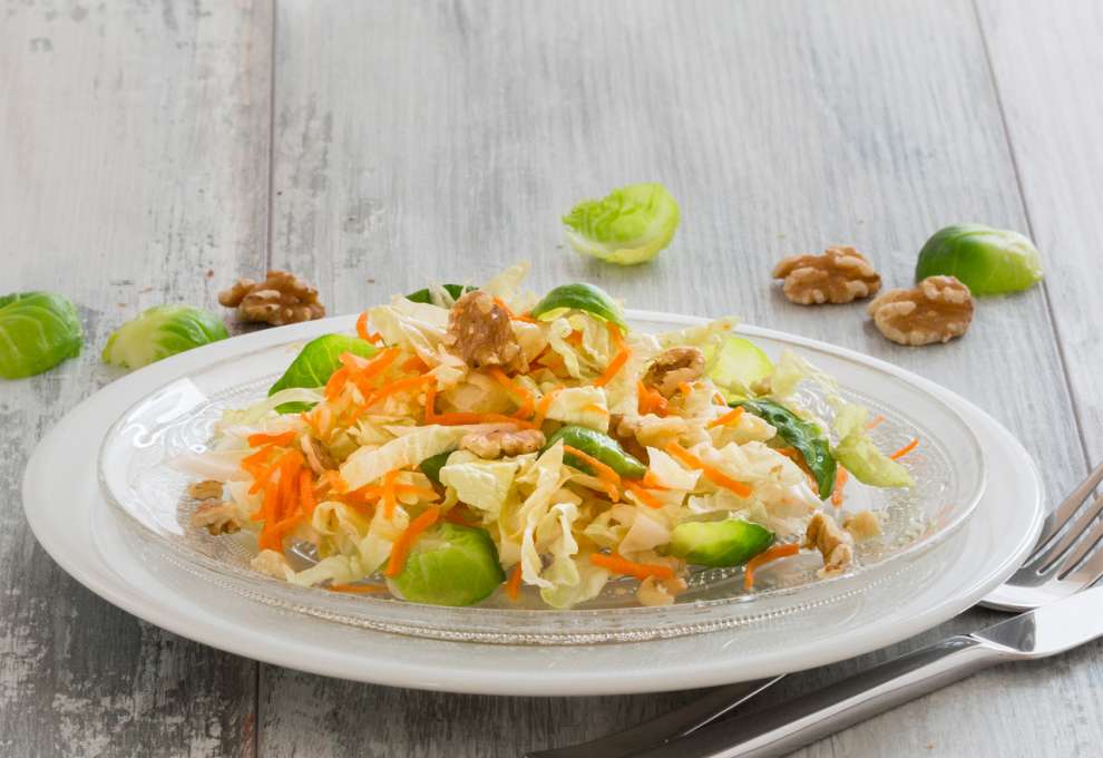 Spitzkohlsalat mit Kohlsprossen