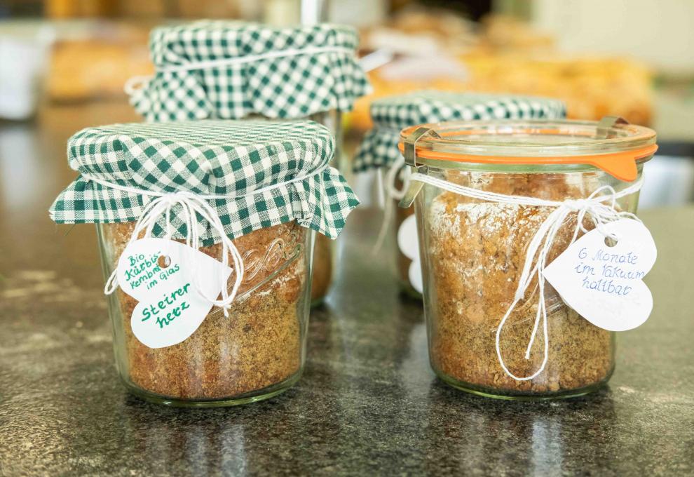 Kürbiskernbrot im Glas bei der Landesprämierung Brot 2022 