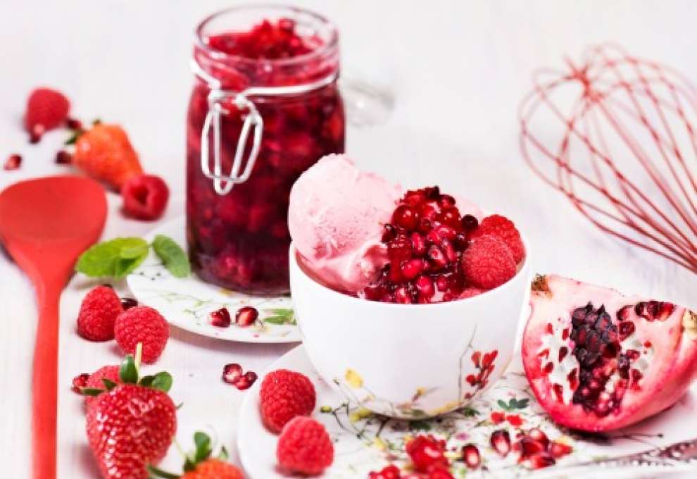  Gelee aus roten Beeren mit Eis