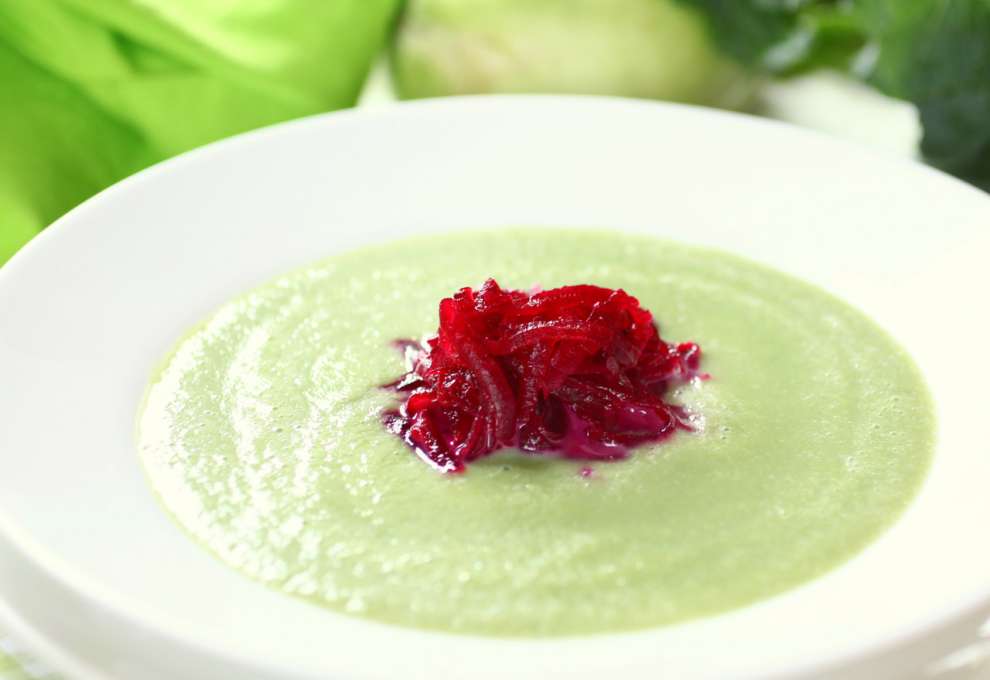 Kohlrabischaumsuppe mit Roten Rüben