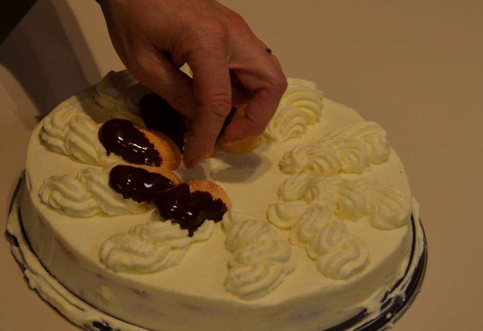 Kochschule: Malakofftorte mit selbst gemachten Biskotten