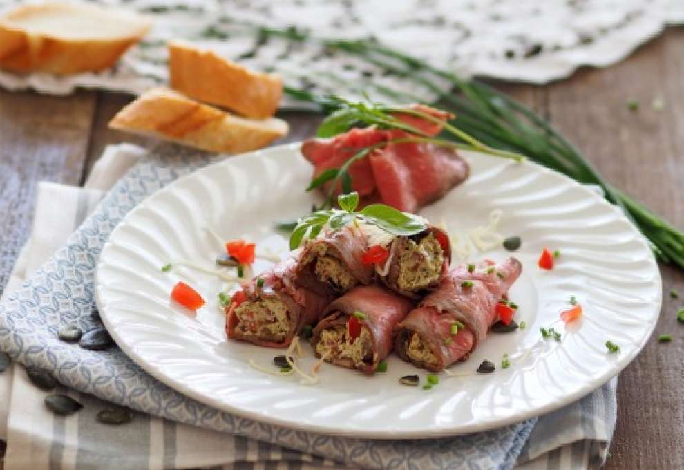 Roastbeef vom Weißen Scherzel mit Kernöltopfen gefüllt