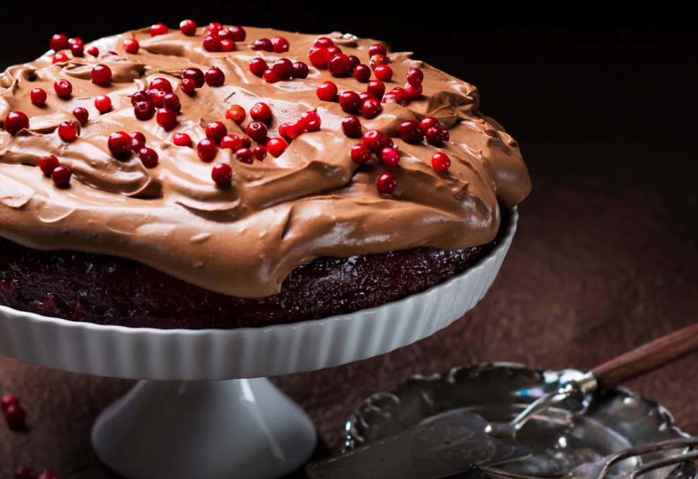 Schokoladentorte mit Preiselbeeren