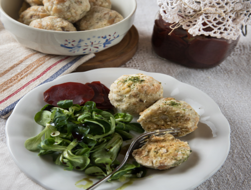 Semmelknödel mit Pilzen