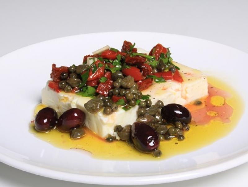 Lauwarmer Schafkäse