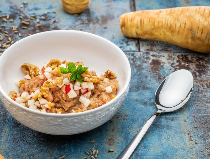 Porridge mit Roggen, Apfel und Zimt