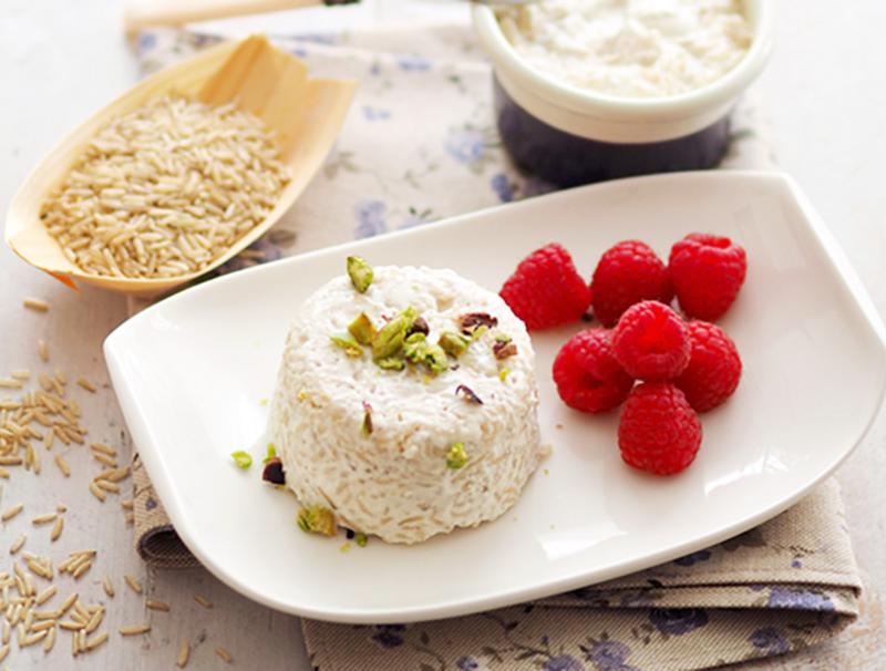 Reisdessert mit Himbeeren