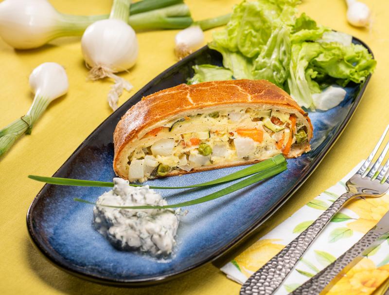 Gemüsestrudel aus Topfenteig