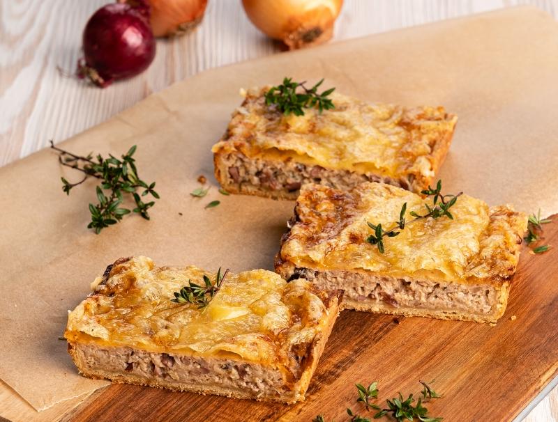 Karamellisierte Zwiebeltarte mit Speck