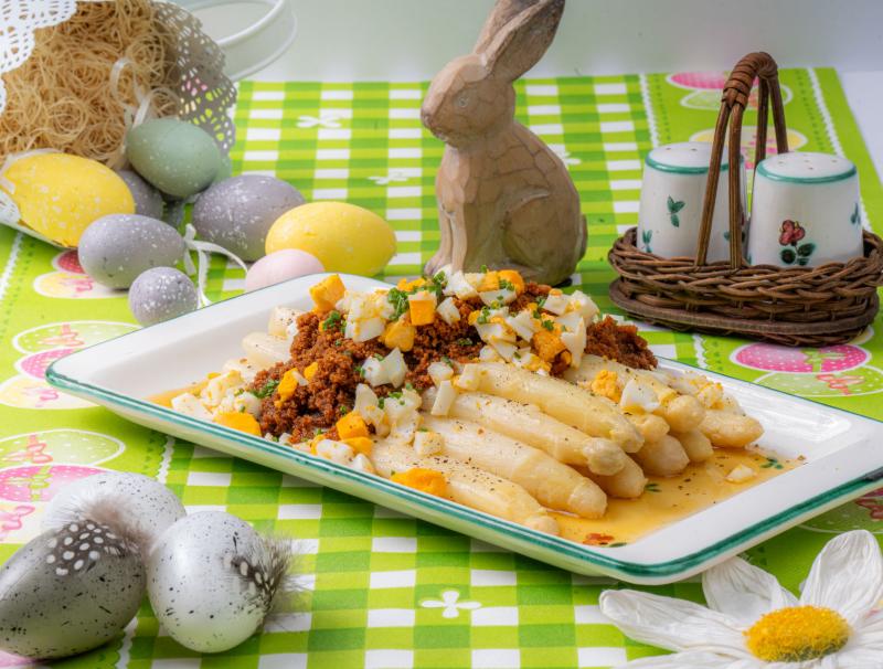 Spargel à la polonaise