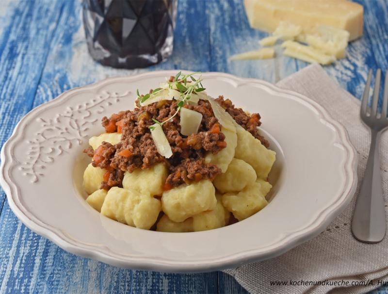 Gnocchi alla bolognese