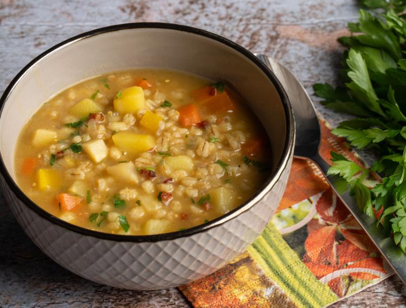 Steirische Rollgerstensuppe