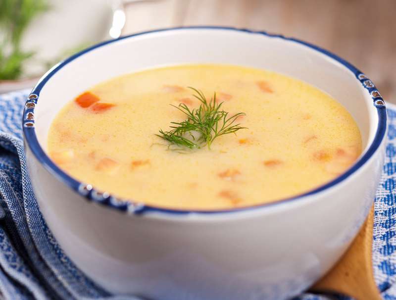 Wärmende Fischsuppe mit Kabeljau und Ingwer