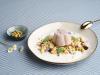 Pistazieneis mit Brombeeren