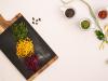 Eiernudeln und bunte Nudeln mit Pesto