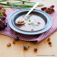 https://www.kochen-kueche.com/rezepte/kastaniencremesuppe