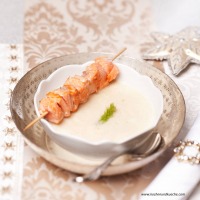 Fenchelsuppe mit Anislikör und Lachswürfel