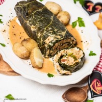 Kohlroulade mit Eierschwammerln