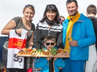 Christina Mutenthaler, Martha Schultz und Stefan Eberharter mit Sohn Felix